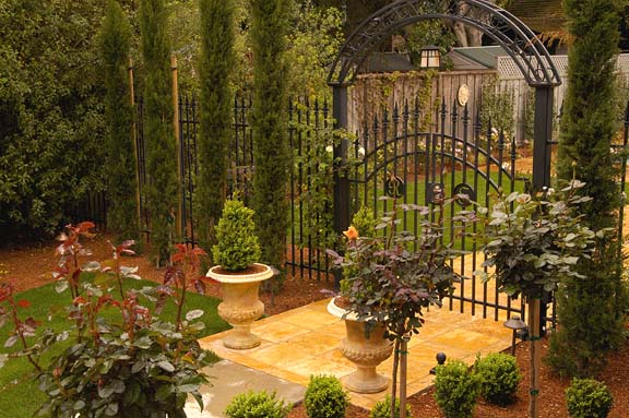 Rancho Elena gate